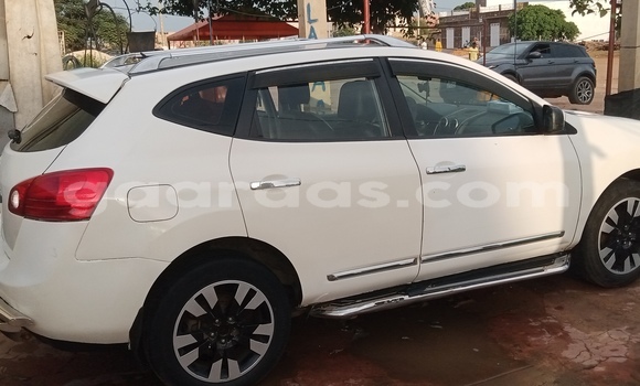 Acheter Occasion Voiture Nissan Rogue Blanc à Mbour, Thies Acheter Occasion Voiture Nissan Rogue Blanc à Mbour, Thies