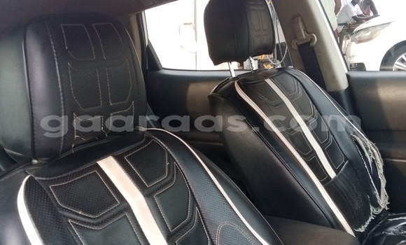 Acheter Occasion Voiture Nissan Rogue Blanc à Mbour, Thies Acheter Occasion Voiture Nissan Rogue Blanc à Mbour, Thies