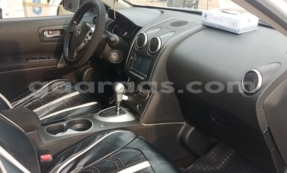 Acheter Occasion Voiture Nissan Rogue Blanc à Mbour, Thies Acheter Occasion Voiture Nissan Rogue Blanc à Mbour, Thies