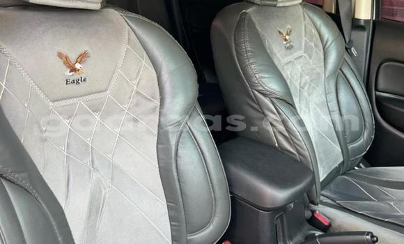 Acheter Occasion Voiture Mitsubishi L200 Blanc à Dakar, Dakar Acheter Occasion Voiture Mitsubishi L200 Blanc à Dakar, Dakar