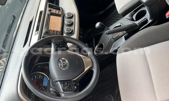 Dieundeu Occasion Toyota RAV4 Black Auto in Dakar in Dakar Dieundeu Occasion Toyota RAV4 Black Auto in Dakar in Dakar