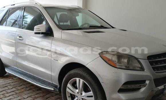 Acheter Occasion Voiture Mercedes‒Benz ML–Class Blanc à Dakar, Dakar