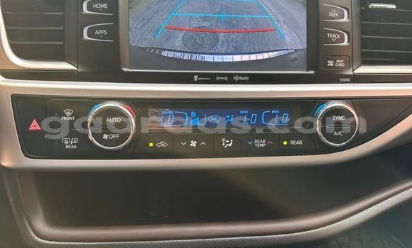 Dieundeu Beess Toyota Highlander Black Auto in Dakar in Dakar Dieundeu Beess Toyota Highlander Black Auto in Dakar in Dakar