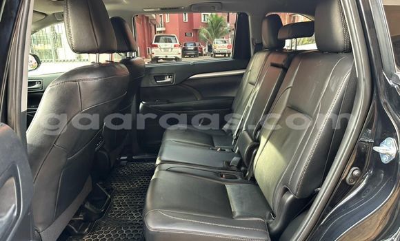 Dieundeu Beess Toyota Highlander Black Auto in Dakar in Dakar Dieundeu Beess Toyota Highlander Black Auto in Dakar in Dakar