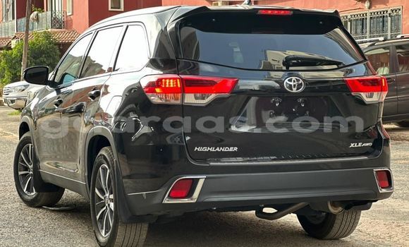 Dieundeu Beess Toyota Highlander Black Auto in Dakar in Dakar Dieundeu Beess Toyota Highlander Black Auto in Dakar in Dakar