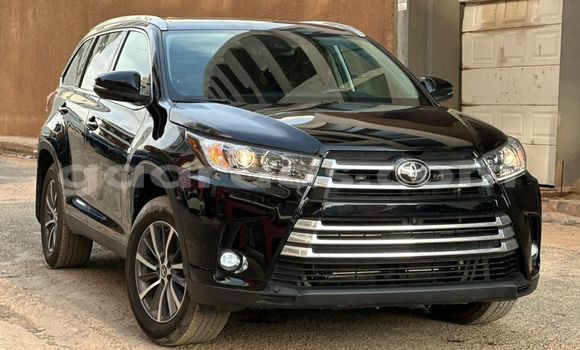Dieundeu Beess Toyota Highlander Black Auto in Dakar in Dakar Dieundeu Beess Toyota Highlander Black Auto in Dakar in Dakar