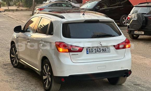 Dieundeu Occasion Mitsubishi RVR White Auto in Dakar in Dakar Dieundeu Occasion Mitsubishi RVR White Auto in Dakar in Dakar