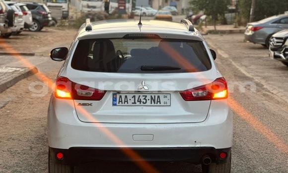 Dieundeu Occasion Mitsubishi RVR White Auto in Dakar in Dakar Dieundeu Occasion Mitsubishi RVR White Auto in Dakar in Dakar