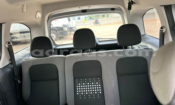 Buy Import Peugeot Partner Silver Car in Dakar in Dakar Buy Import Peugeot Partner Silver Car in Dakar in Dakar