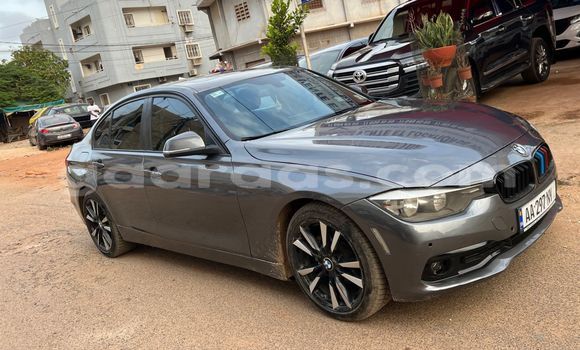 Dieundeu Occasion BMW 3200 Silver Auto in Dakar in Dakar Dieundeu Occasion BMW 3200 Silver Auto in Dakar in Dakar