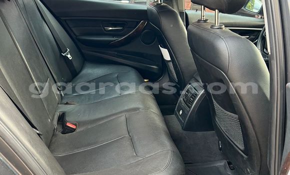 Dieundeu Occasion BMW 3200 Silver Auto in Dakar in Dakar Dieundeu Occasion BMW 3200 Silver Auto in Dakar in Dakar