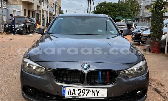 Dieundeu Occasion BMW 3200 Silver Auto in Dakar in Dakar Dieundeu Occasion BMW 3200 Silver Auto in Dakar in Dakar