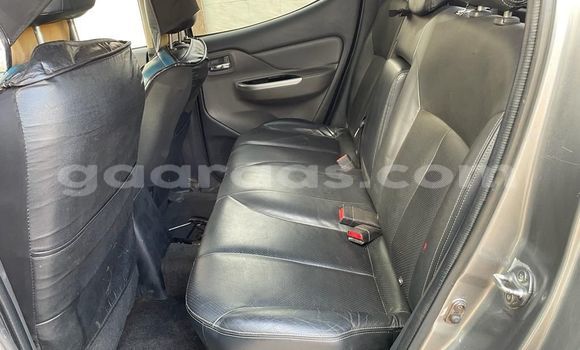 Acheter Occasion Voiture Mitsubishi L200 Gris à Dakar, Dakar Acheter Occasion Voiture Mitsubishi L200 Gris à Dakar, Dakar