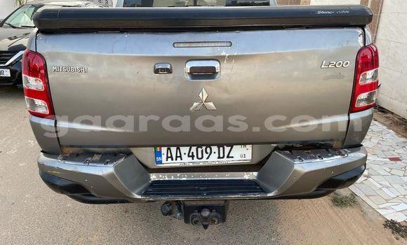 Acheter Occasion Voiture Mitsubishi L200 Gris à Dakar, Dakar Acheter Occasion Voiture Mitsubishi L200 Gris à Dakar, Dakar