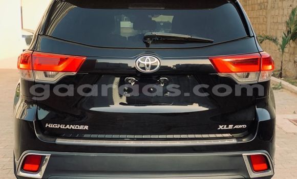 Acheter Import Voiture Toyota Highlander Noir à Dakar, Dakar Acheter Import Voiture Toyota Highlander Noir à Dakar, Dakar