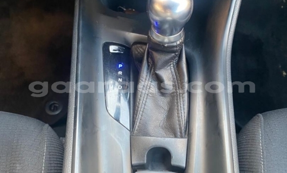 Dieundeu Occasion Toyota C-HR Silver Auto in Dakar in Dakar Dieundeu Occasion Toyota C-HR Silver Auto in Dakar in Dakar