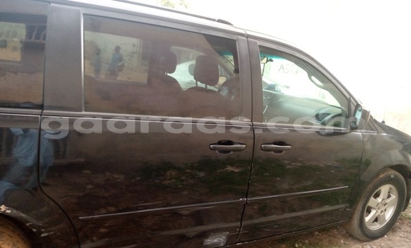Buy Used Dodge Caravan Black Car in Dakar in Dakar