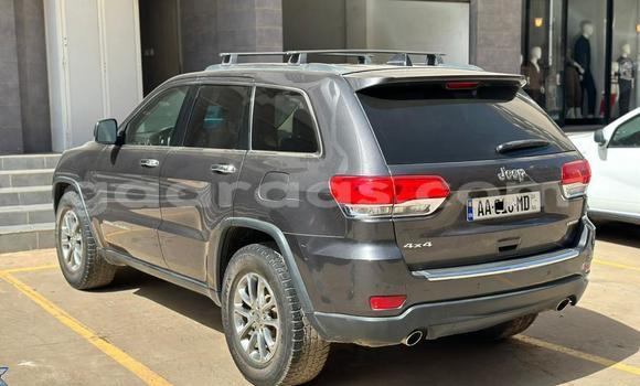 Buy Used Jeep Grand Cherokee Silver Car in Dakar in Dakar Buy Used Jeep Grand Cherokee Silver Car in Dakar in Dakar