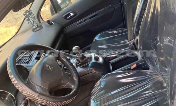 Dieundeu Occasion Peugeot 5008 White Auto in Dakar in Dakar Dieundeu Occasion Peugeot 5008 White Auto in Dakar in Dakar