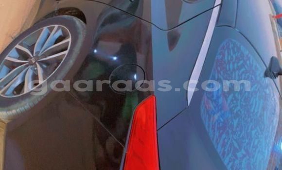 Buy Used Kia K5 Blue Car in Dakar in Dakar Buy Used Kia K5 Blue Car in Dakar in Dakar