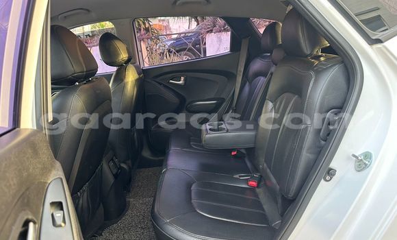 Acheter Import Voiture Hyundai Tucson Blanc à Dakar, Dakar Acheter Import Voiture Hyundai Tucson Blanc à Dakar, Dakar