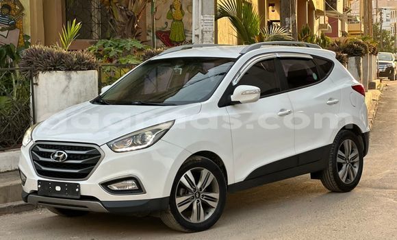 Acheter Import Voiture Hyundai Tucson Blanc à Dakar, Dakar Acheter Import Voiture Hyundai Tucson Blanc à Dakar, Dakar