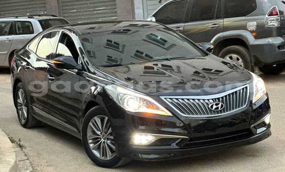 Acheter Import Voiture Hyundai Grandeur Noir à Dakar, Dakar Acheter Import Voiture Hyundai Grandeur Noir à Dakar, Dakar