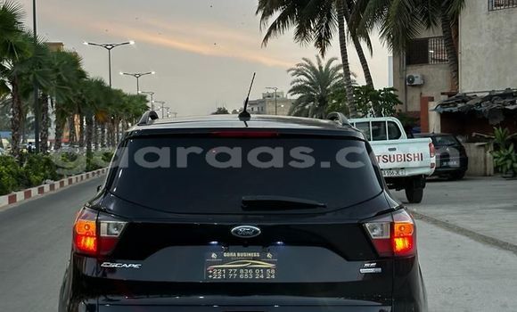 Acheter Import Voiture Ford Escape Noir à Dakar, Dakar Acheter Import Voiture Ford Escape Noir à Dakar, Dakar