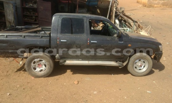 Acheter Occasion Voiture Toyota Hilux Noir à Bakel, Tambacounda Acheter Occasion Voiture Toyota Hilux Noir à Bakel, Tambacounda