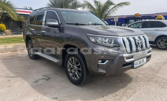 Buy Used Toyota Land Cruiser Silver Car in Dakar in Dakar Buy Used Toyota Land Cruiser Silver Car in Dakar in Dakar