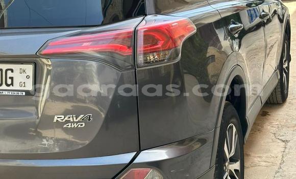 Acheter Occasion Voiture Toyota RAV4 Gris à Dakar, Dakar Acheter Occasion Voiture Toyota RAV4 Gris à Dakar, Dakar