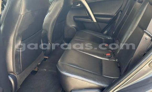 Acheter Occasion Voiture Toyota RAV4 Gris à Dakar, Dakar Acheter Occasion Voiture Toyota RAV4 Gris à Dakar, Dakar