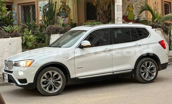 Acheter Occasion Voiture BMW X3 Blanc à Dakar, Dakar Acheter Occasion Voiture BMW X3 Blanc à Dakar, Dakar