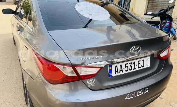 Dieundeu Occasion Hyundai Sonata Silver Auto in Dakar in Dakar Dieundeu Occasion Hyundai Sonata Silver Auto in Dakar in Dakar