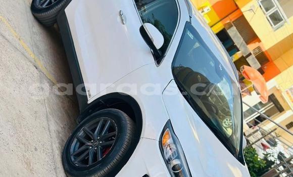 Acheter Occasion Voiture Kia Sorento Blanc à Dakar, Dakar Acheter Occasion Voiture Kia Sorento Blanc à Dakar, Dakar