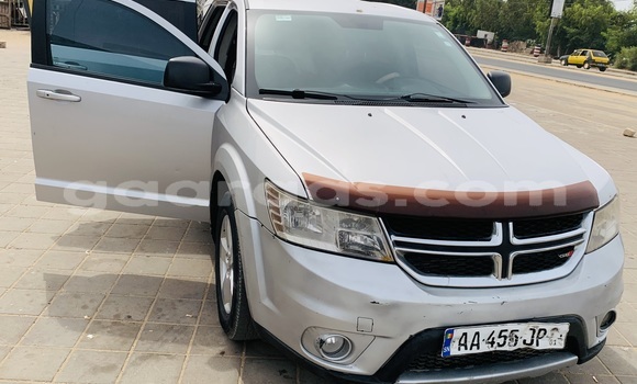 Dieundeu Occasion Dodge Journey Silver Auto in Dakar in Dakar Dieundeu Occasion Dodge Journey Silver Auto in Dakar in Dakar