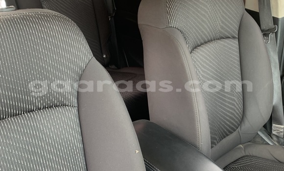 Dieundeu Occasion Dodge Journey Silver Auto in Dakar in Dakar Dieundeu Occasion Dodge Journey Silver Auto in Dakar in Dakar