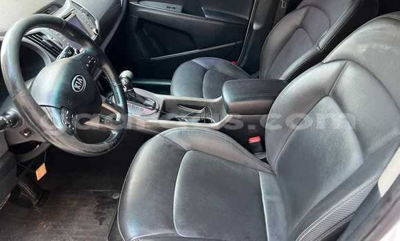 Dieundeu Occasion Kia Sportage White Auto in Dakar in Dakar Dieundeu Occasion Kia Sportage White Auto in Dakar in Dakar