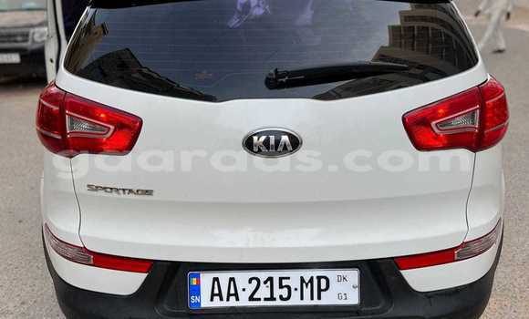Dieundeu Occasion Kia Sportage White Auto in Dakar in Dakar Dieundeu Occasion Kia Sportage White Auto in Dakar in Dakar