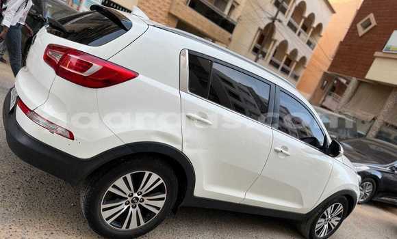 Dieundeu Occasion Kia Sportage White Auto in Dakar in Dakar Dieundeu Occasion Kia Sportage White Auto in Dakar in Dakar
