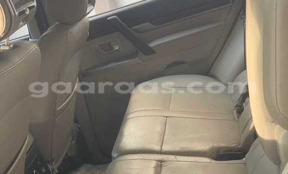 Dieundeu Occasion Mitsubishi Pajero White Auto in Dakar in Dakar Dieundeu Occasion Mitsubishi Pajero White Auto in Dakar in Dakar