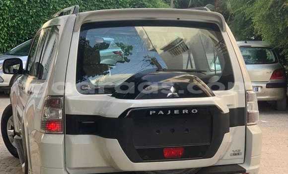 Dieundeu Occasion Mitsubishi Pajero White Auto in Dakar in Dakar Dieundeu Occasion Mitsubishi Pajero White Auto in Dakar in Dakar