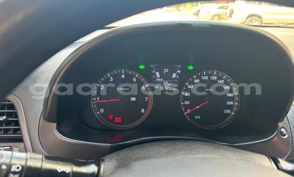 Acheter Import Voiture Hyundai Accent Blanc à Dakar, Dakar Acheter Import Voiture Hyundai Accent Blanc à Dakar, Dakar