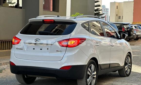 Acheter Import Voiture Hyundai Tucson Blanc à Dakar, Dakar Acheter Import Voiture Hyundai Tucson Blanc à Dakar, Dakar