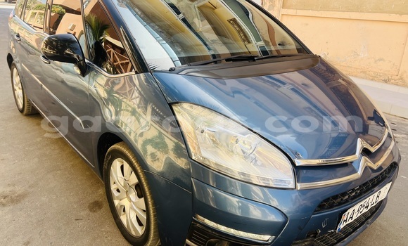 Dieundeu Occasion Citroen C4 Blue Auto in Dakar in Dakar Dieundeu Occasion Citroen C4 Blue Auto in Dakar in Dakar