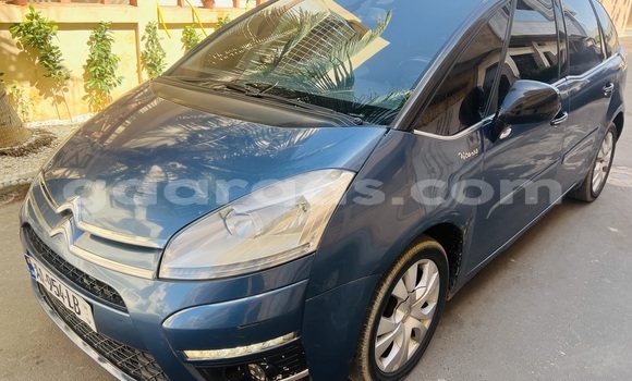 Dieundeu Occasion Citroen C4 Blue Auto in Dakar in Dakar Dieundeu Occasion Citroen C4 Blue Auto in Dakar in Dakar