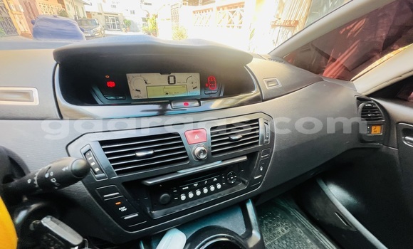 Dieundeu Occasion Citroen C4 Blue Auto in Dakar in Dakar Dieundeu Occasion Citroen C4 Blue Auto in Dakar in Dakar