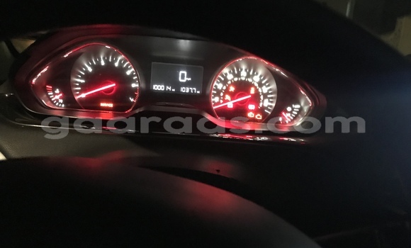 Acheter Occasion Voiture Peugeot 208 Rouge à Dakar, Dakar Acheter Occasion Voiture Peugeot 208 Rouge à Dakar, Dakar