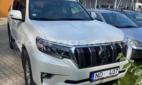 Acheter Import Voiture Toyota Land Cruiser Prado Blanc à Dakar, Dakar