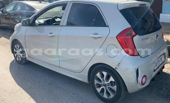 Buy Used Kia Cadenza Other Car in Dakar in Dakar Buy Used Kia Cadenza Other Car in Dakar in Dakar